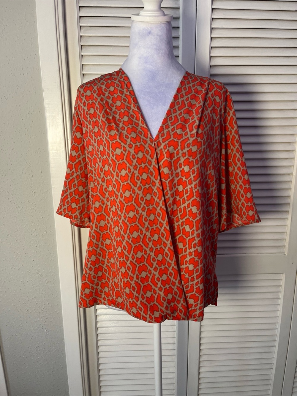 Three Eighty Two Vibrant Orange Geo-Print Short-Sleeve Wrap Blouse Sz M